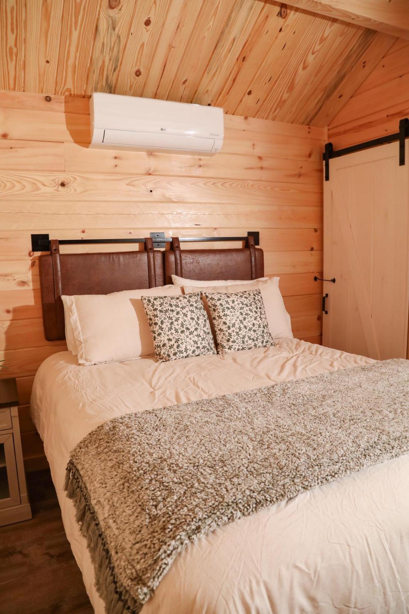 Route 6 Campground Gaines Стая снимка
