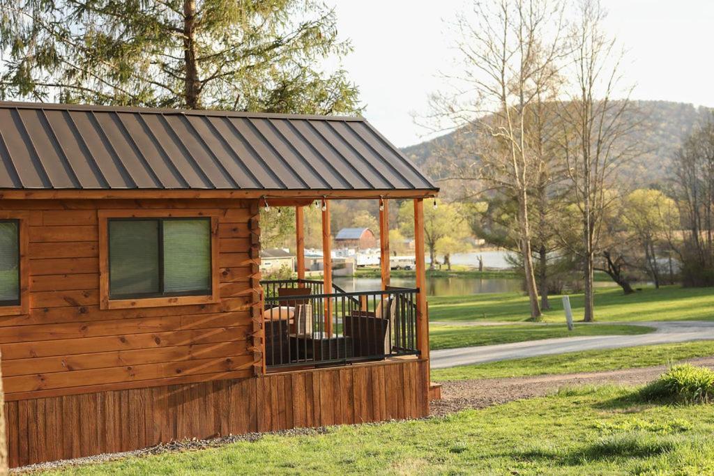 Route 6 Campground Gaines Екстериор снимка